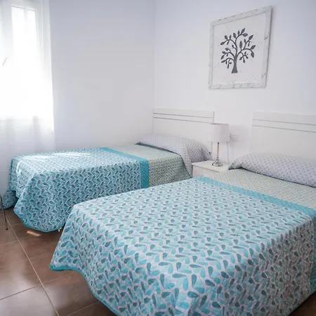 Villa Familiar Exclusivo Con Piscina, Jardin Y Wi-fi Cerca De La Playa De Bateles - Es-180-240 *