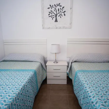 Familiar Exclusivo Con Piscina, Jardin Y Wi-fi Cerca De La Playa De Bateles - Es-180-240 * Conil De La Frontera