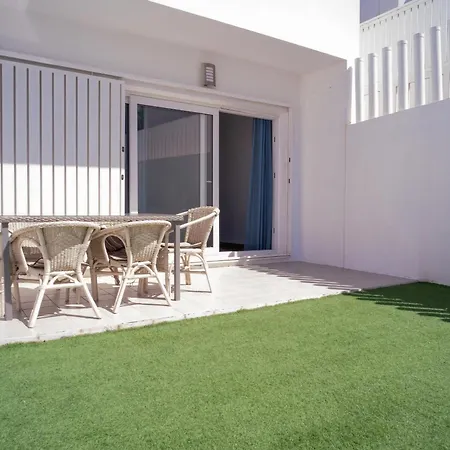 Familiar Exclusivo Con Piscina, Jardin Y Wi-fi Cerca De La Playa De Bateles - Es-180-240 * Conil De La Frontera
